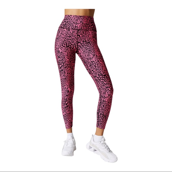 Carbon 38 Swirly Leopard Printed 7/8 Legging - Picture 6 of 11